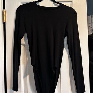 Zara Classic Black Top